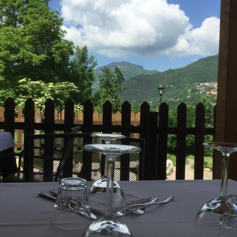 Albergo Trattoria Dazze Marcheno Extérieur photo